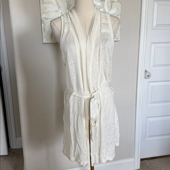 Calvin Klein Tops - Calvin Klein linen blend sleeveless sweater Sz Large